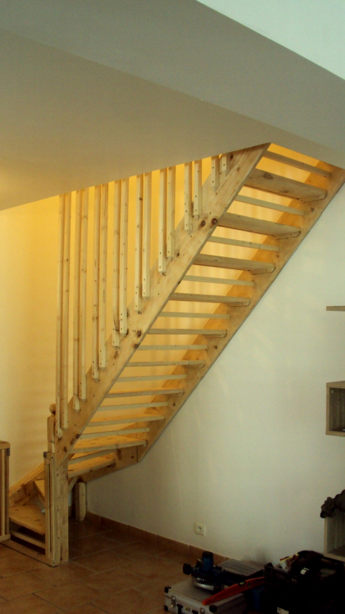 Restauration escalier / Manosque (04)